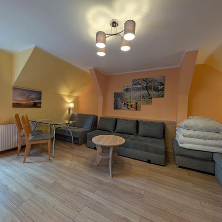 Caloroczny Drewniany Domek Superior I Apartamenty Eko-Oaza W Krynica Morska-Piaski Nowa Karczma  Exterior photo