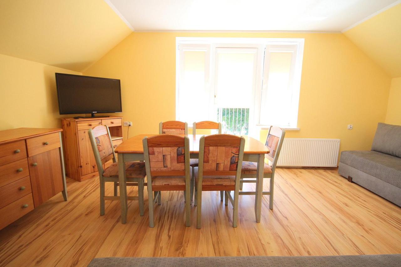 Caloroczny Drewniany Domek Superior I Apartamenty Eko-Oaza W Krynica Morska-Piaski Nowa Karczma  Exterior photo