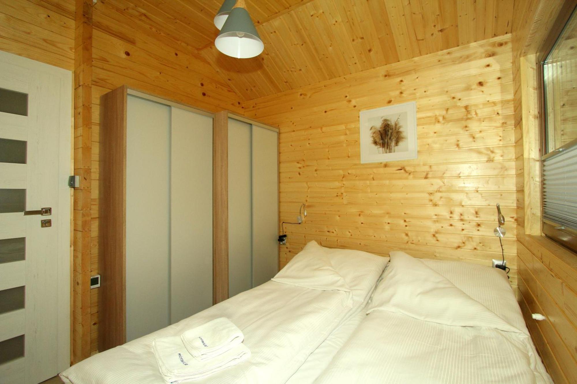 Caloroczny Drewniany Domek Superior I Apartamenty Eko-Oaza W Krynica Morska-Piaski Nowa Karczma  Exterior photo