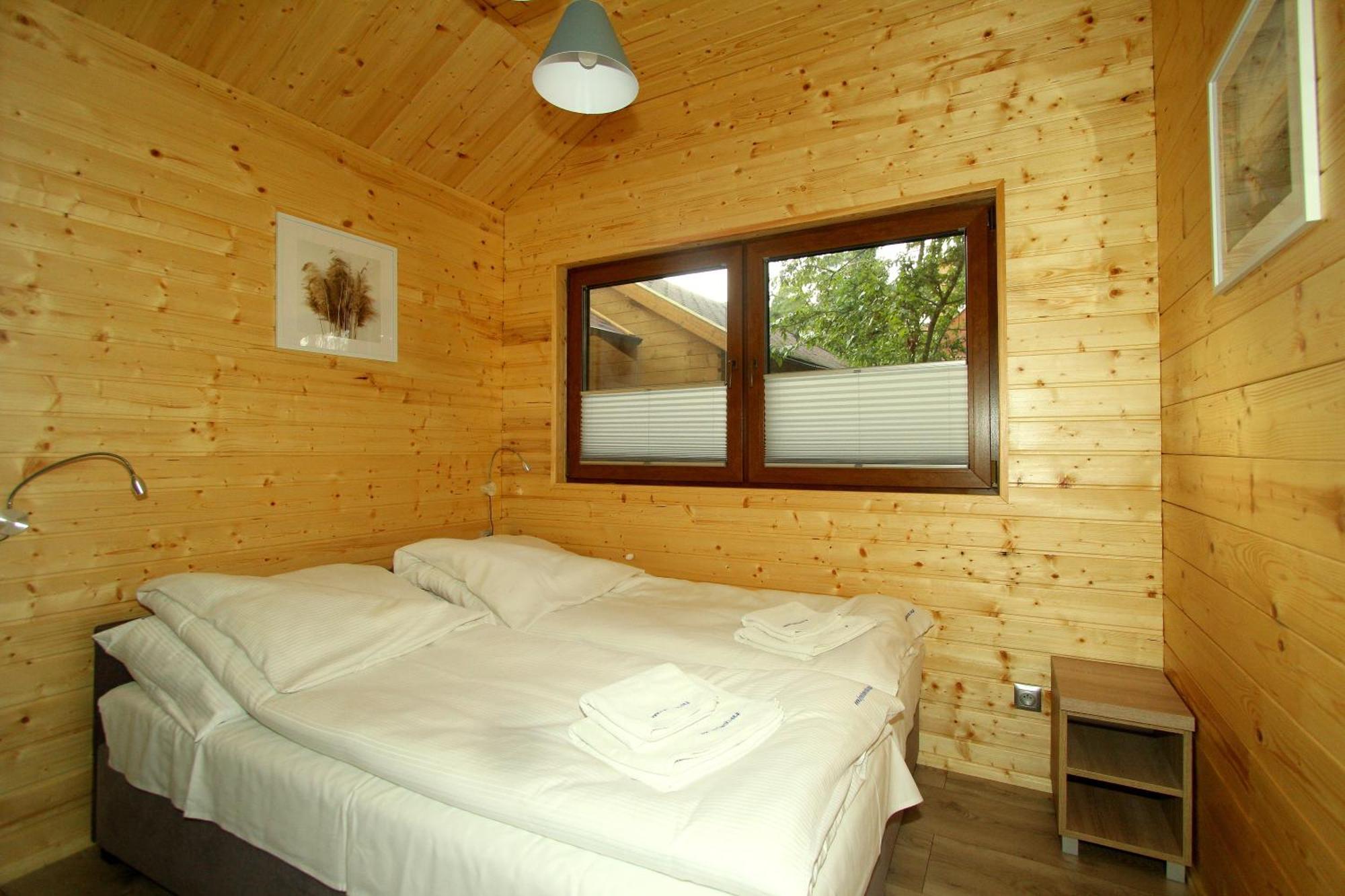 Caloroczny Drewniany Domek Superior I Apartamenty Eko-Oaza W Krynica Morska-Piaski Nowa Karczma  Exterior photo