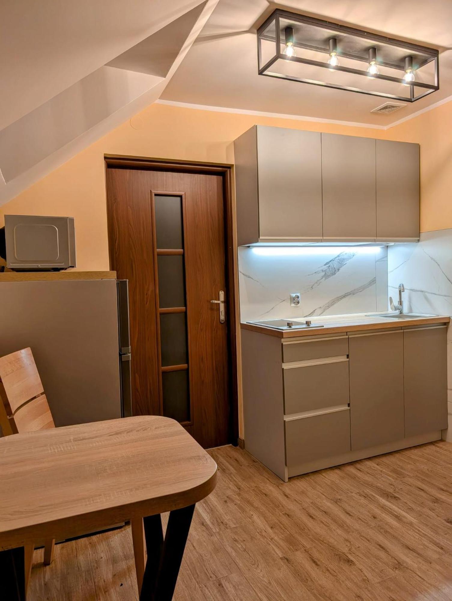 Caloroczny Drewniany Domek Superior I Apartamenty Eko-Oaza W Krynica Morska-Piaski Nowa Karczma  Exterior photo