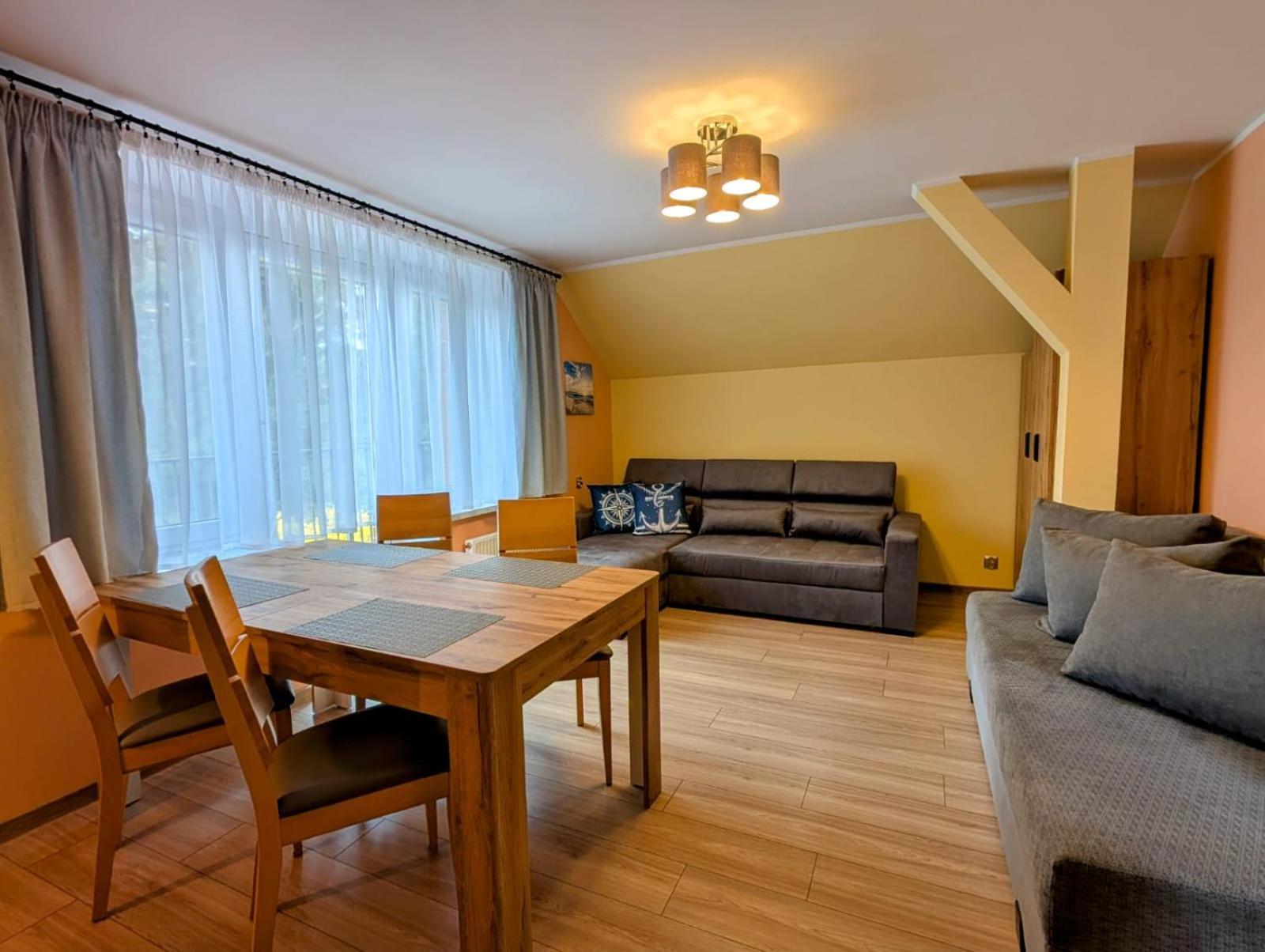 Caloroczny Drewniany Domek Superior I Apartamenty Eko-Oaza W Krynica Morska-Piaski Nowa Karczma  Exterior photo